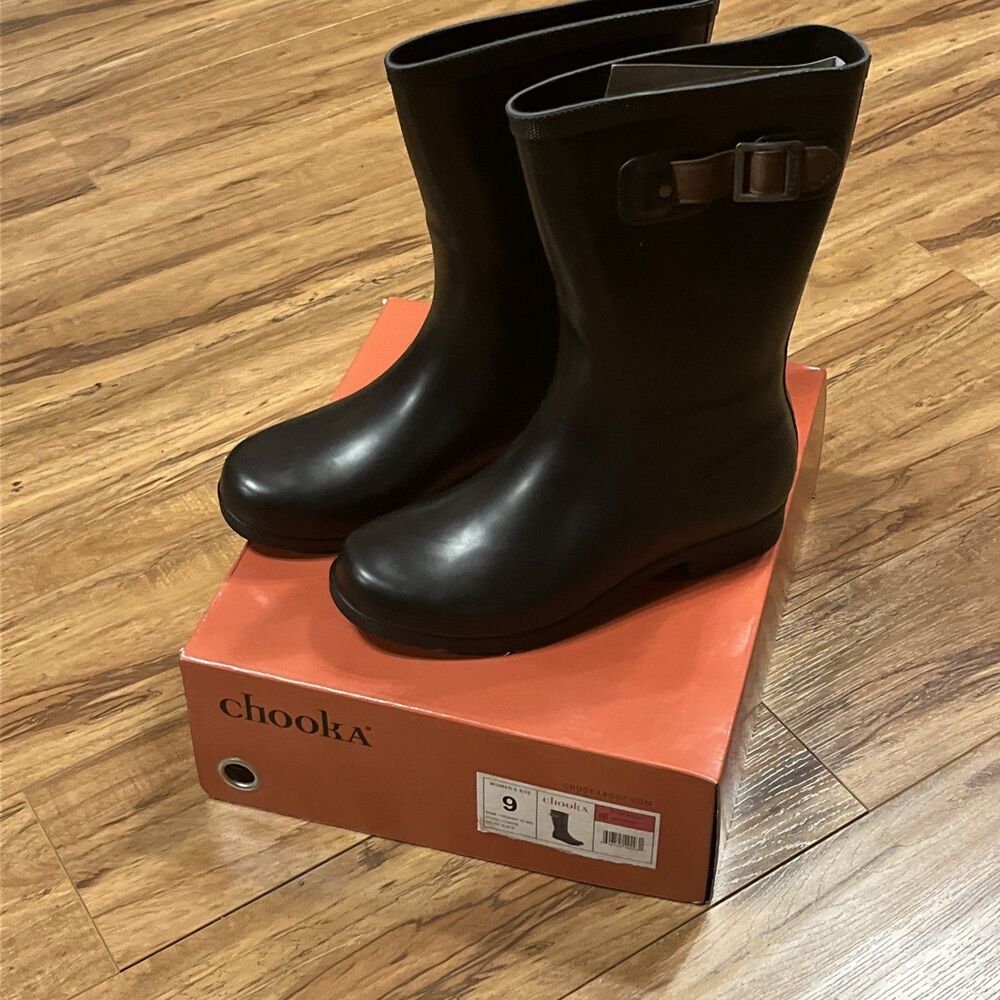 Chooka Downtown Mid Rain Boots Black Rubber Ankle Boots Women’s Size 9 NWT